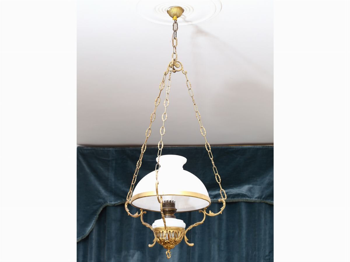 Lampadario Ad Olio in Metallo Dorato