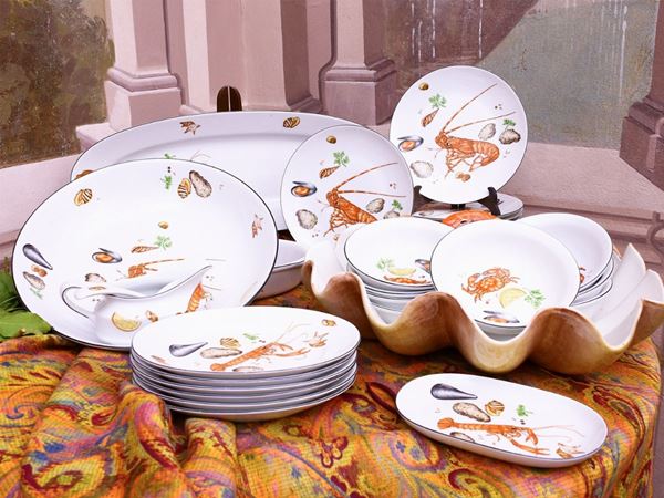 A porcelain dish set for fish  - Auction Furniture and Paintings from Palazzo al Bosco and from other private property - Maison Bibelot - Casa d'Aste Firenze - Milano