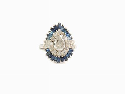 Anello in Oro Bianco con Diamanti e Zaffiri