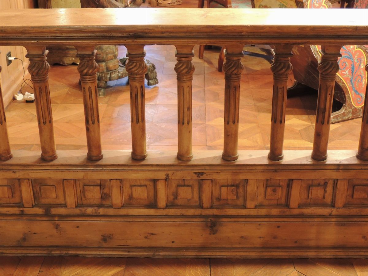 Balaustra Tirolese in Legno Tenero
