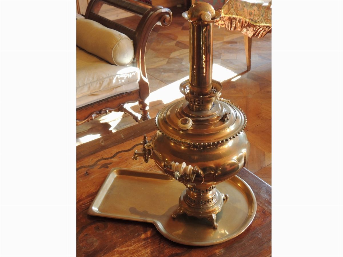 Samovar in Ottone