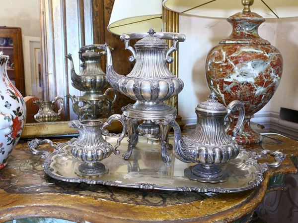 A silver tea set  (Milan, Torchiana e Loda, Sixties)  - Auction Furniture and Paintings from Palazzo al Bosco and from other private property - Maison Bibelot - Casa d'Aste Firenze - Milano