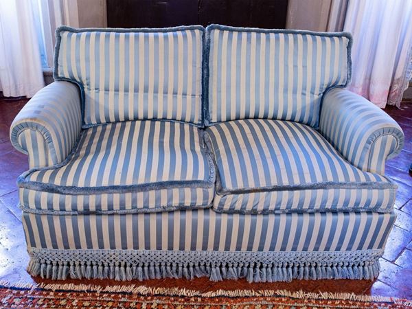 An upholstered sofa  - Auction Furniture and Paintings from Palazzo al Bosco and from other private property - Maison Bibelot - Casa d'Aste Firenze - Milano