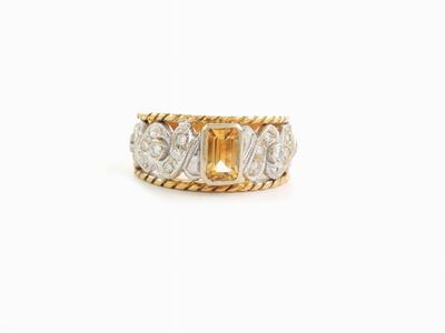 Anello in Oro Giallo e Bianco con Diamanti e Quarzo Citrino