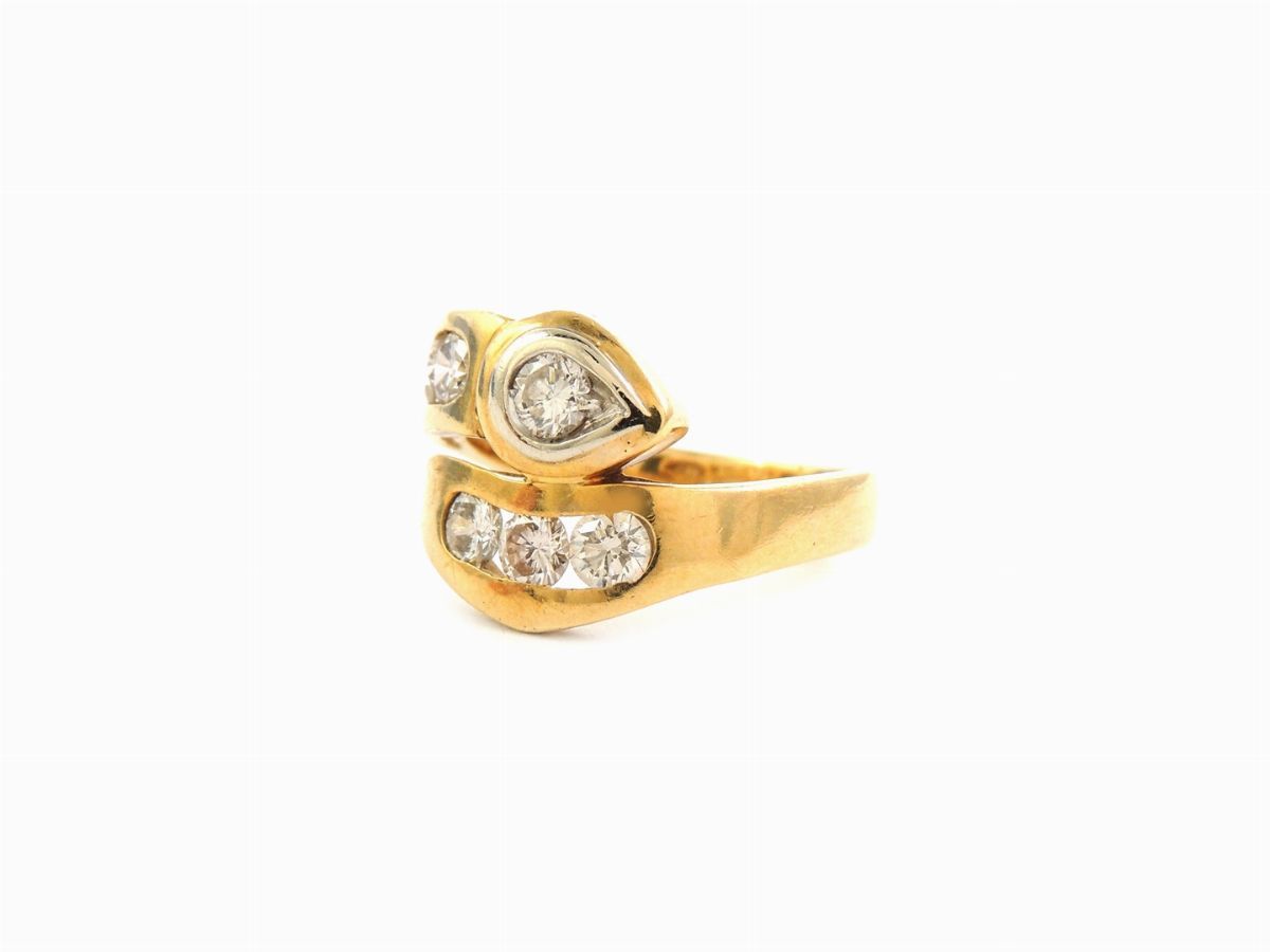 Anello Animalier in Oro Giallo con Diamanti