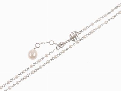 Collana Mimì di Mikimoto in Oro Bianco e Perle Coltivate