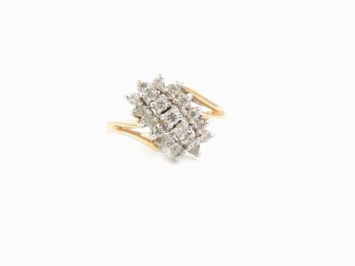 Anello in Oro Giallo e Bianco 585/1000 con Diamanti
