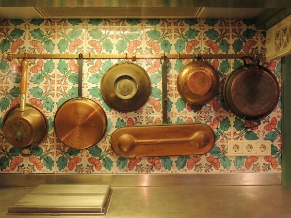 A copper cookware lot
