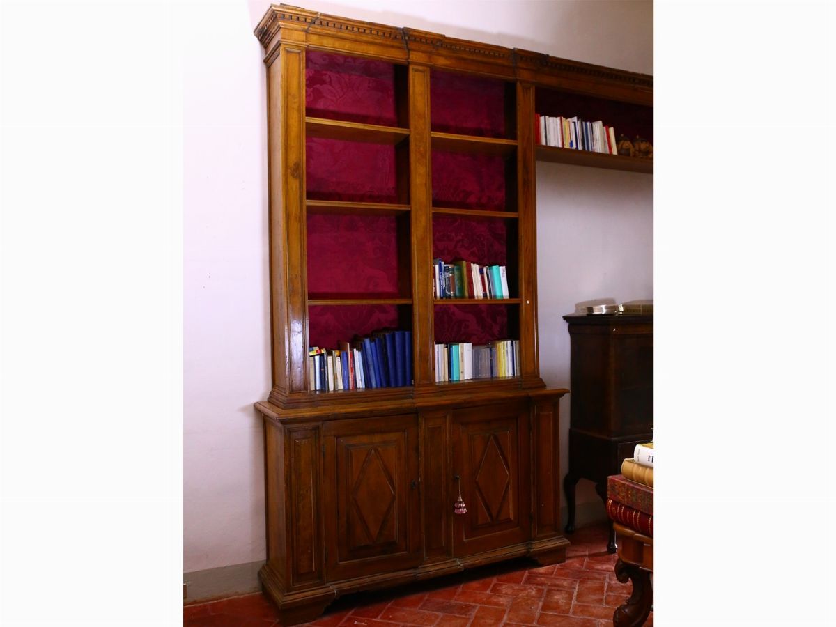 Grande Libreria a Ponte in Noce