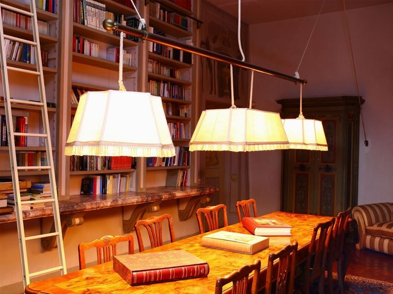 Grande Lampadario a Barra in Ottone