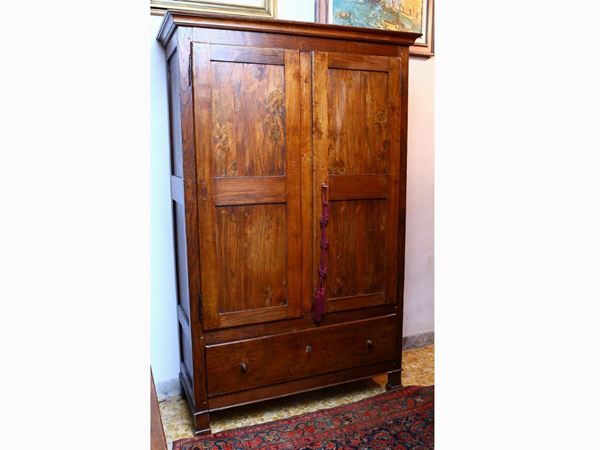 A softwood wardrobe  (late 19th century)  - Auction The florentine house of the soprano Marcella Tassi - Maison Bibelot - Casa d'Aste Firenze - Milano