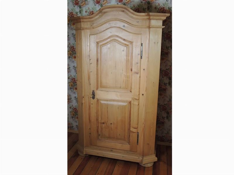 Armadio Tirolese in Legno Tenero
