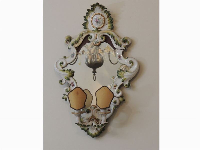 Coppia di Ventole con Cornici in Ceramica
