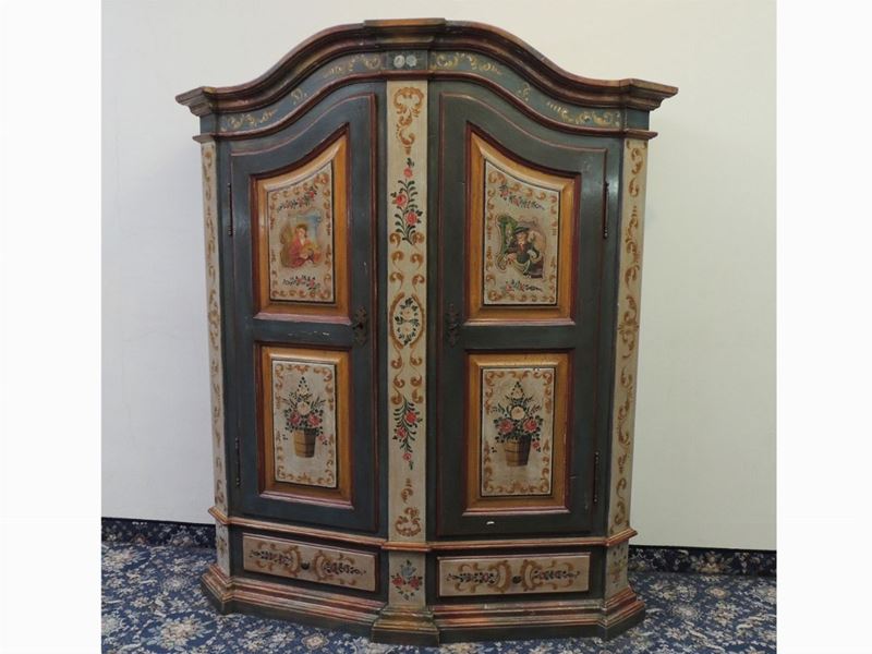 Armadio Tirolese in Legno Tenero Dipinto