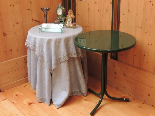 A pair of habillè small table  - Auction Tyrolean furniture from Villa Regina in Dobbiaco - Maison Bibelot - Casa d'Aste Firenze - Milano