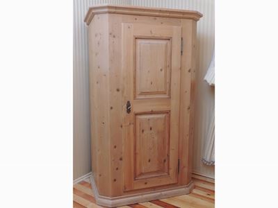 Armadio Tirolese in Legno Tenero