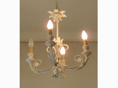 Lampadario in Legno Laccato e Metallo