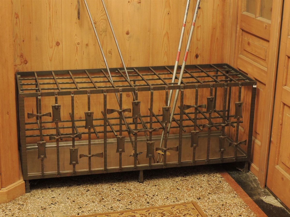 Grande Rastrelliera in Ferro Battuto per Sci, Racchette e Ombrelli