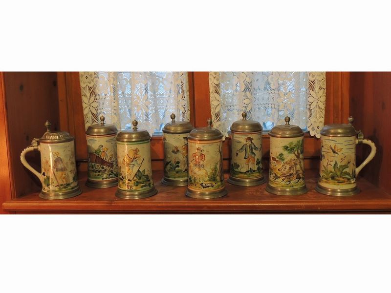 Serie di Dodici Tankard in Maiolica e Peltro