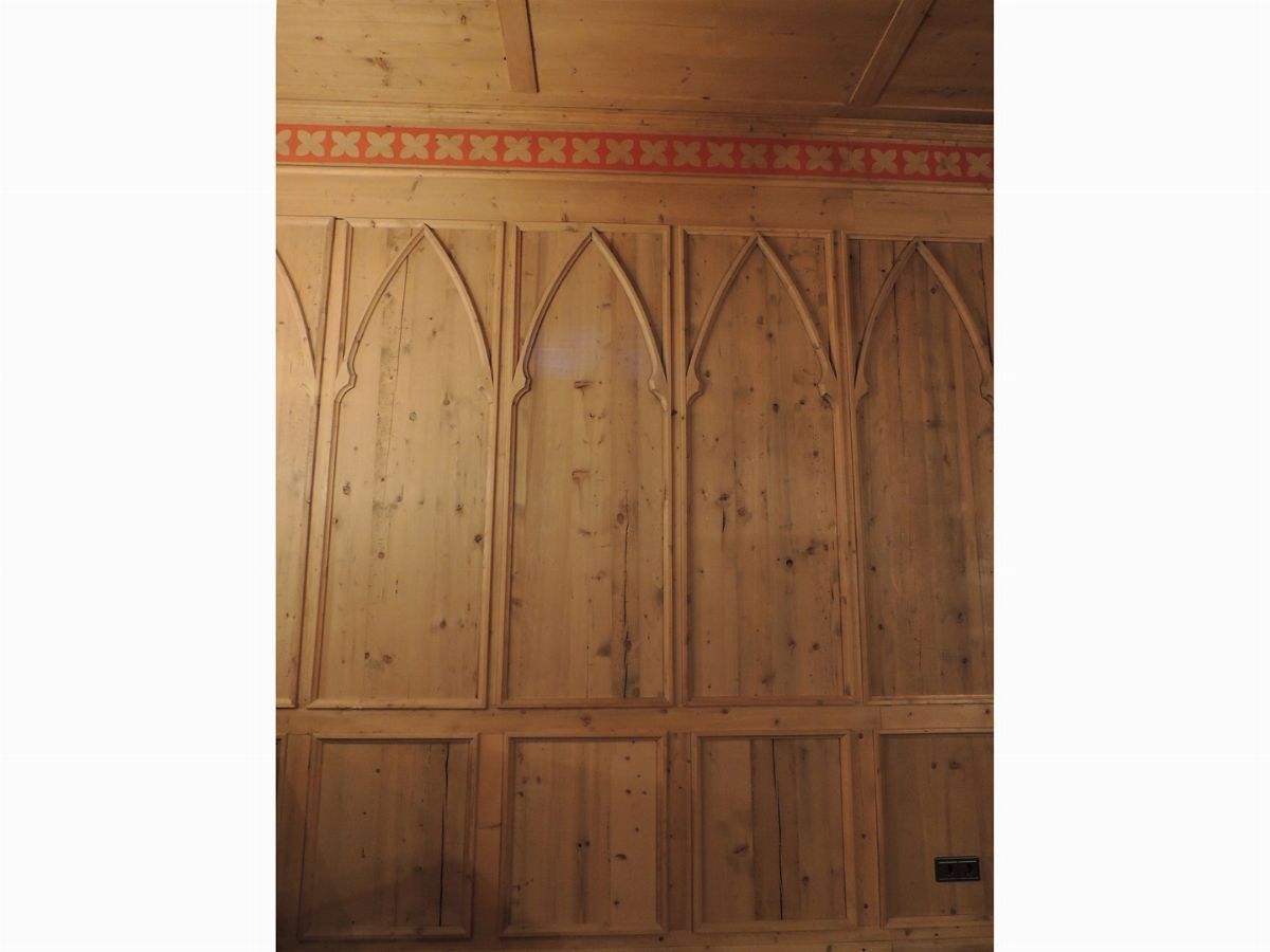 Boiserie Tirolese in Legno di Abete per Grande Salone