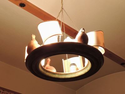 Lampadario a Corona in Legno Laccato