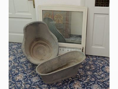 Lotto di Complementi di Arredo per Sala da Bagno