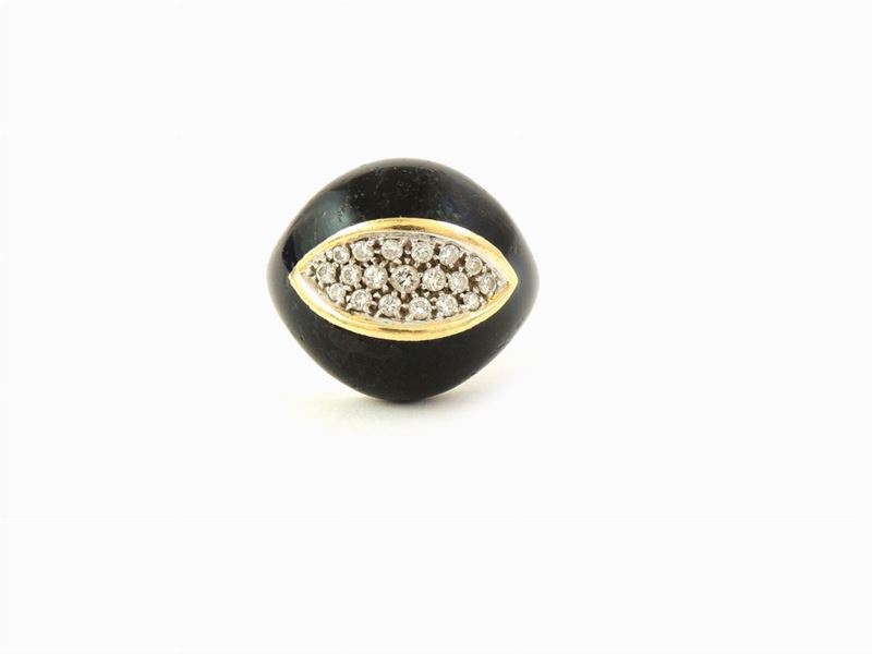 Anello in Oro Giallo, Diamanti e Smalto Nero