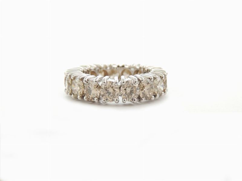 Fede in Oro Bianco e Diamanti Brown