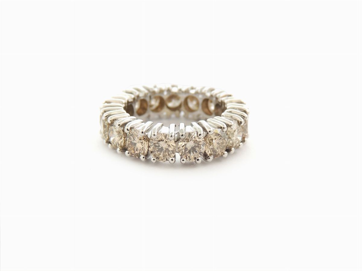 Fede in Oro Bianco e Diamanti Brown