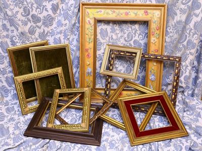 Miscellanea di Cornici in Legno