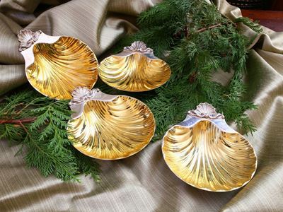 Serie di Quattro Conchiglie in Argento