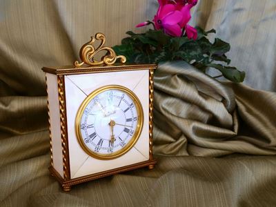 Orologio da Mensola, Neuchatel
