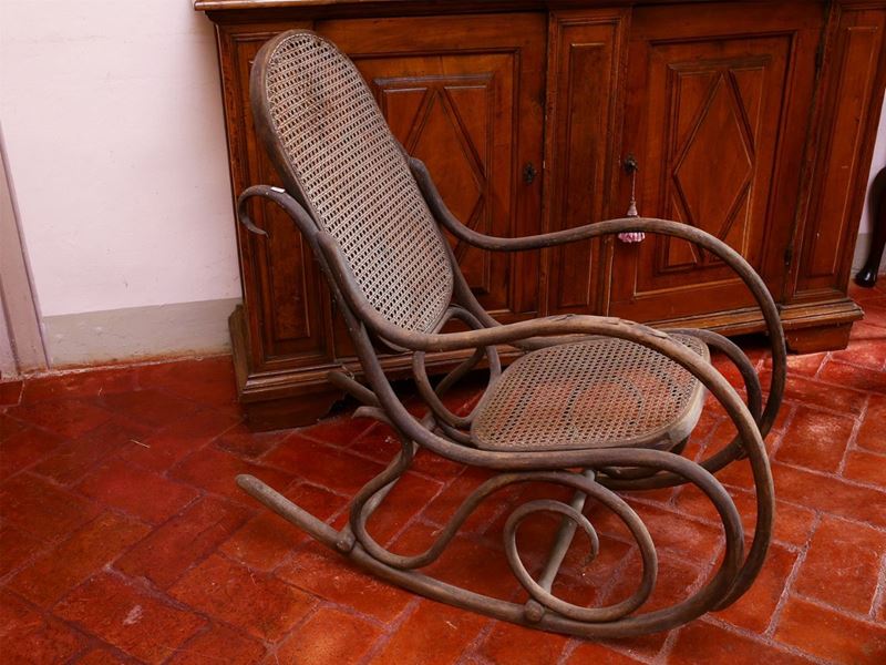 Potrona a Dondolo in Faggio Curvato