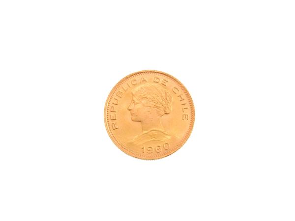 One 100 Pesos coin