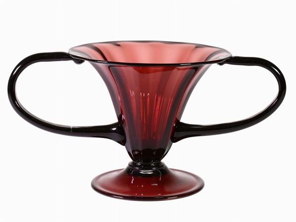 An cyclamen Libellula vase in blown glass with large blown handles  (Murano, 20th century)  - Auction Only Glass - Maison Bibelot - Casa d'Aste Firenze - Milano
