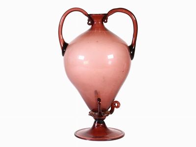 Un Vaso Soffiato in Vetro