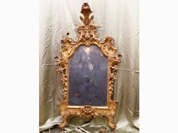 A giltwood framed mirror  (metà del XVIII secolo)  - Auction Furniture and Paintings from Palazzo al Bosco and from other private property - Maison Bibelot - Casa d'Aste Firenze - Milano