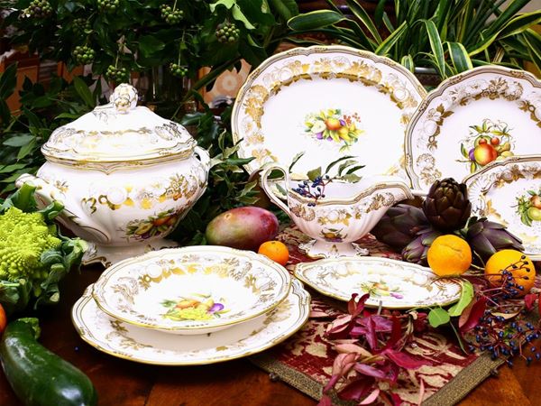 An English Spode porcelain plates service  (Golden Valley model)  - Auction Furniture and Paintings from Palazzo al Bosco and from other private property - Maison Bibelot - Casa d'Aste Firenze - Milano