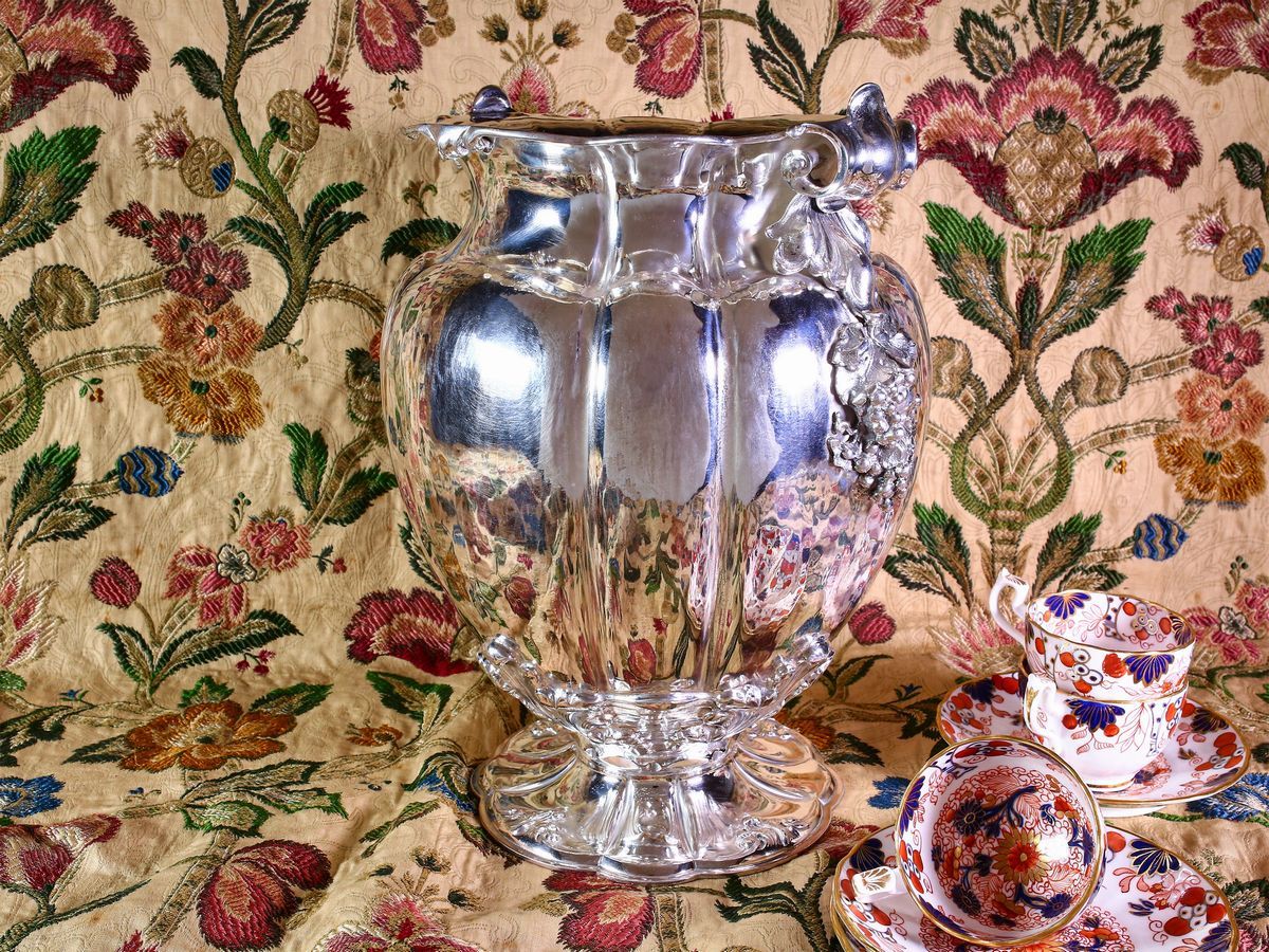 Grande Vaso in Argento Miracoli Milano