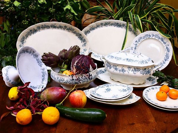 A Villeroy & Boch pottery plates service  (early 20th century)  - Auction Furniture and Paintings from Palazzo al Bosco and from other private property - Maison Bibelot - Casa d'Aste Firenze - Milano