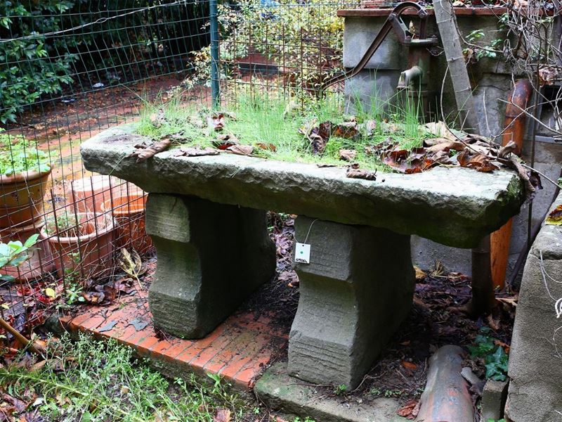 Antico Lavabo in Pietra Serena