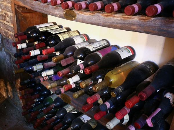 Lot of different bottles of wine  - Auction Furniture and Paintings from Palazzo al Bosco and from other private property - Maison Bibelot - Casa d'Aste Firenze - Milano