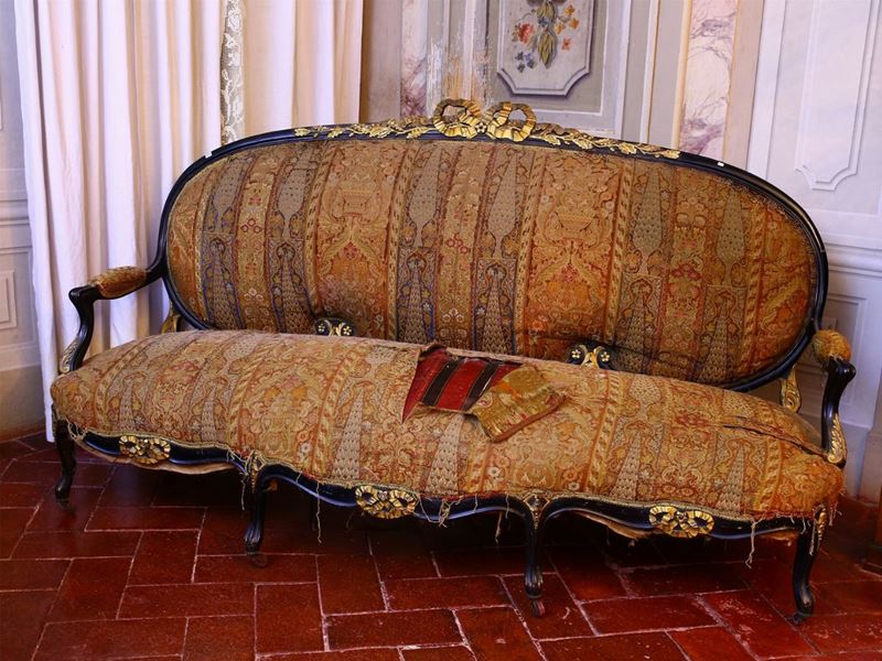 Divano in Legno Ebanizzato e Lumeggiato in Oro