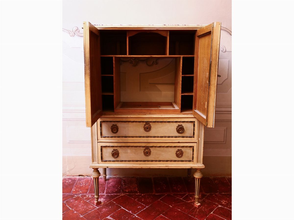 Stipo in Legno Laccato Verde Acqua