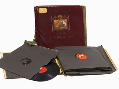 Raccolta di Dischi in Vinile per Grammofono "la Voce del Padrone"