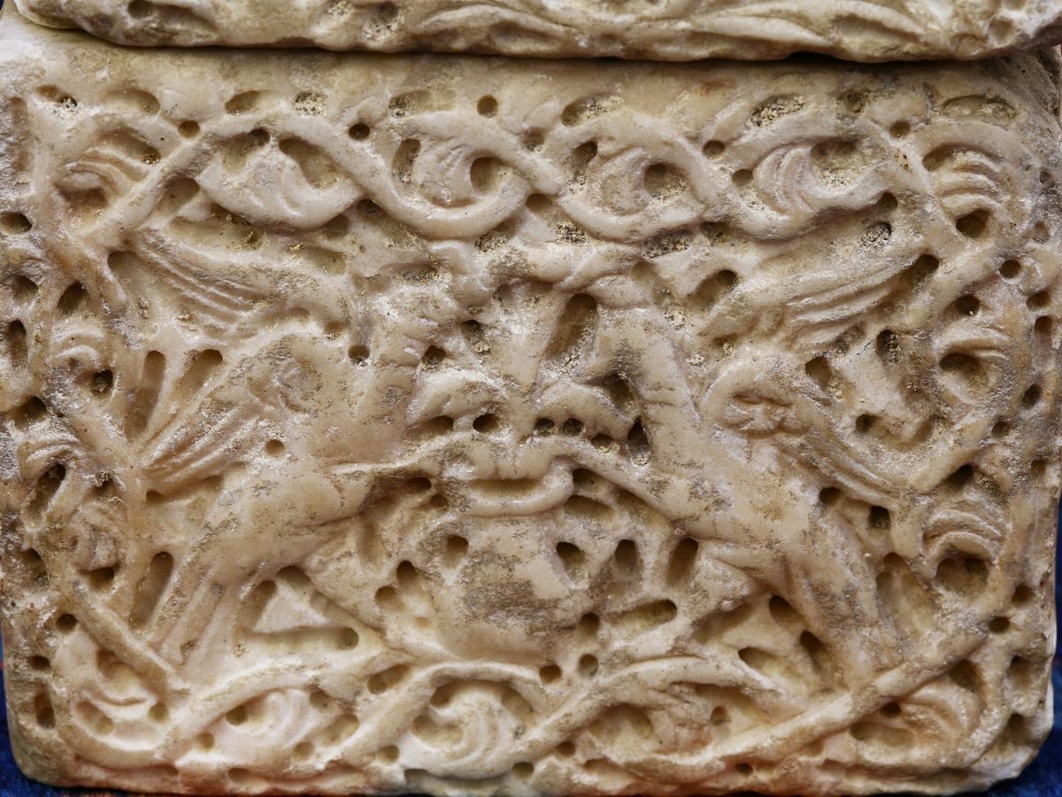 Urna in Marmo Bianco