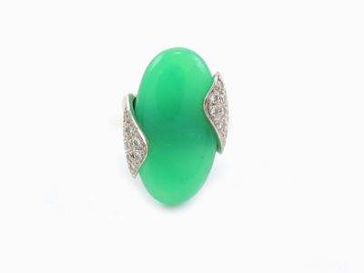 Anello in Oro Bianco con Diamanti e Crisoprasio