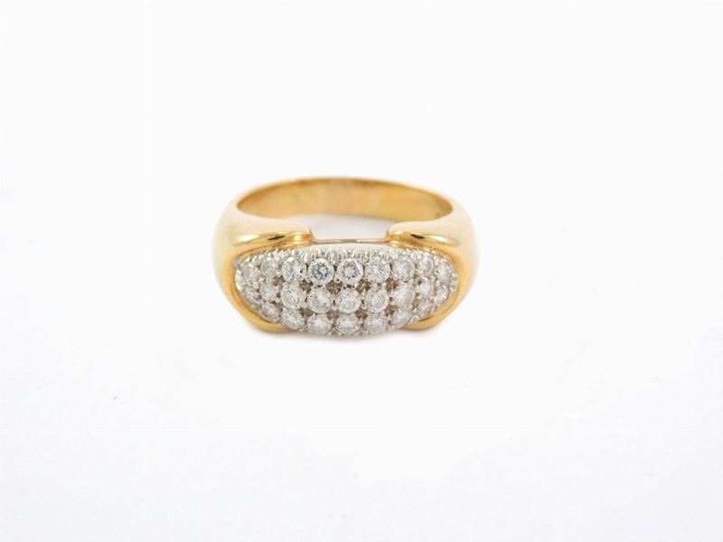 Anello in Oro Giallo e Bianco con Diamanti