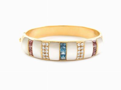 Bracciale Rigido in Oro Giallo con Diamanti, Tormaline e Madreperla