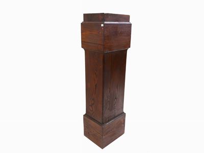 Colonna Portasculture in Legno Tenero